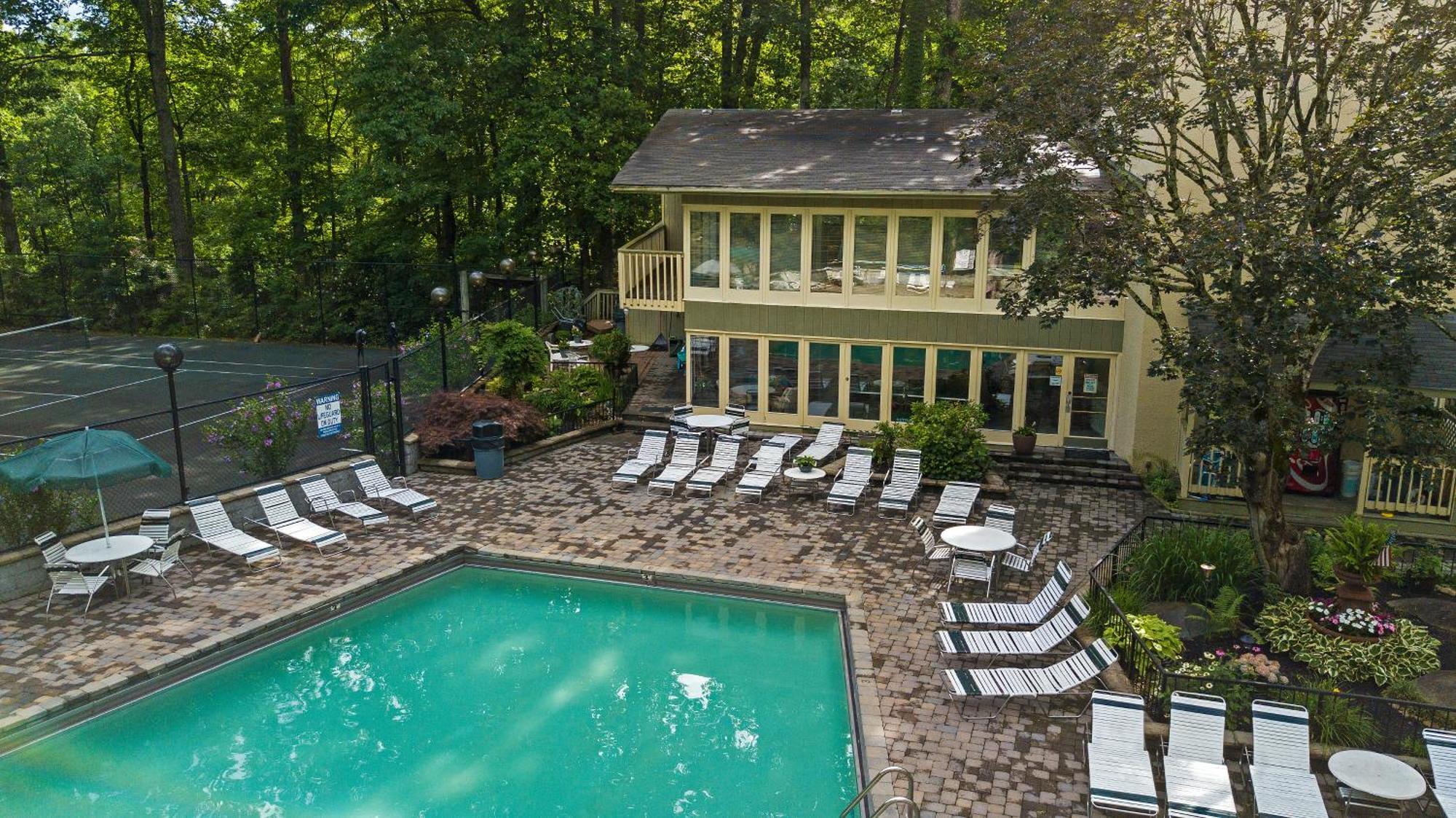 Three Bears Den, Hot Tub, Pool Table, Pool Access, 1089 Free Tickets Each Paid Day, Dollywood Inclu Vila Gatlinburg Quarto foto