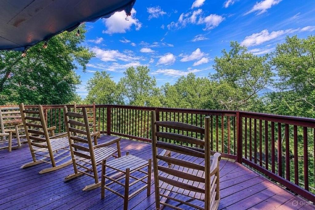 Three Bears Den, Hot Tub, Pool Table, Pool Access, 1089 Free Tickets Each Paid Day, Dollywood Inclu Vila Gatlinburg Exterior foto